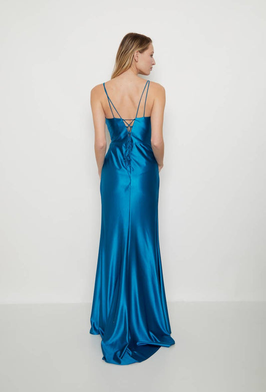 Saténové glamour šaty so šnúrovaním na chrbte Gigi